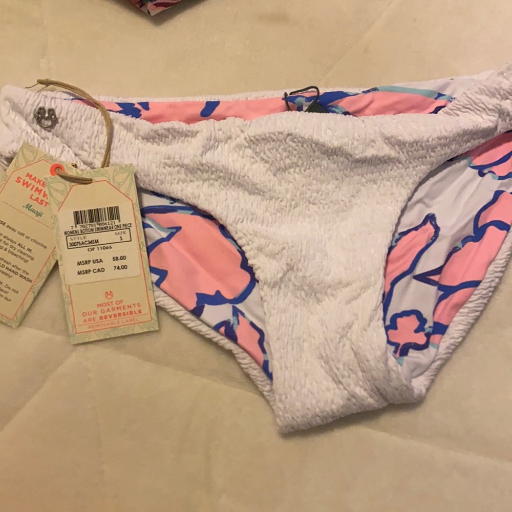 Maaji white reversible swim bottoms size small